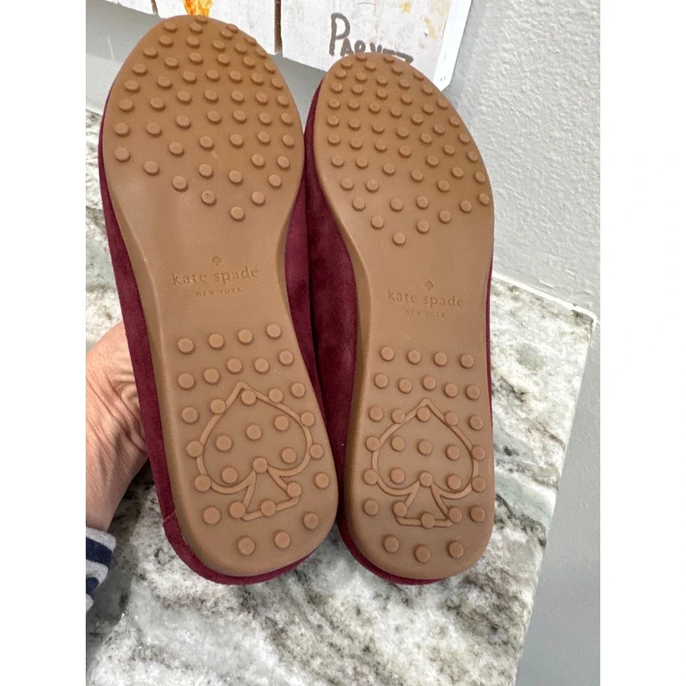 Kate Spade‎ Bernice suede driving moccasins in a burgundy color NWOT 8B